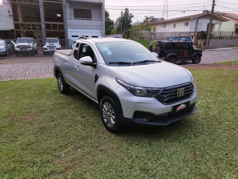 Fiat STRADA FREEDOM CS 1.3 2023 GRASSI VEÍCULOS LAJEADO / Carros no Vale