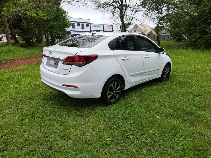 Hyundai HB20S COMFORT PLUS 1.6 2019 GRASSI VEÍCULOS LAJEADO / Carros no Vale