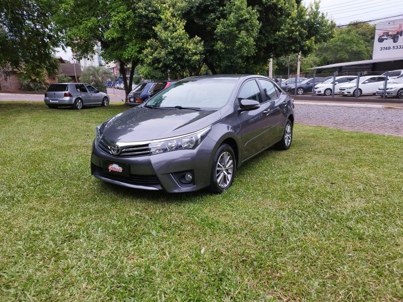 Toyota COROLLA XEi 2.0 2017 GRASSI VEÍCULOS LAJEADO / Carros no Vale