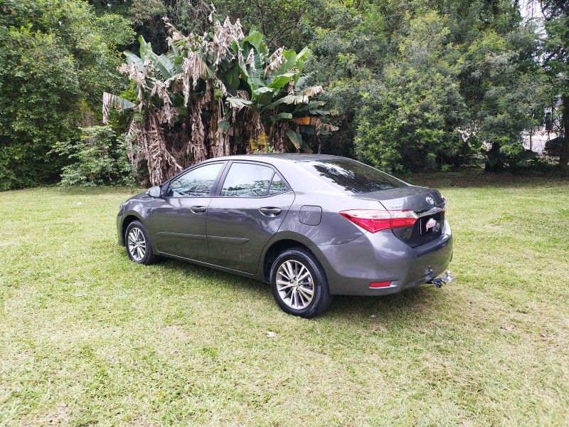 Toyota COROLLA XEi 2.0 2017 GRASSI VEÍCULOS LAJEADO / Carros no Vale