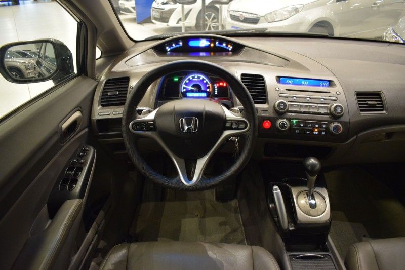 Honda CIVIC SEDAN LXL 2011 DINAMICA-CAR VENÂNCIO AIRES / Carros no Vale