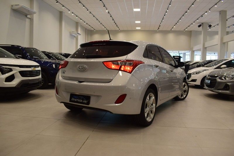 Hyundai I30 1.8 2014 DINAMICA-CAR VENÂNCIO AIRES / Carros no Vale