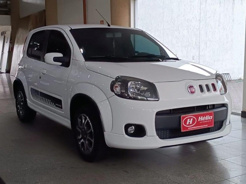 Fiat UNO SPORTING 1.4 EVO 2014 HÉLIO AUTOMÓVEIS LAJEADO / Carros no Vale