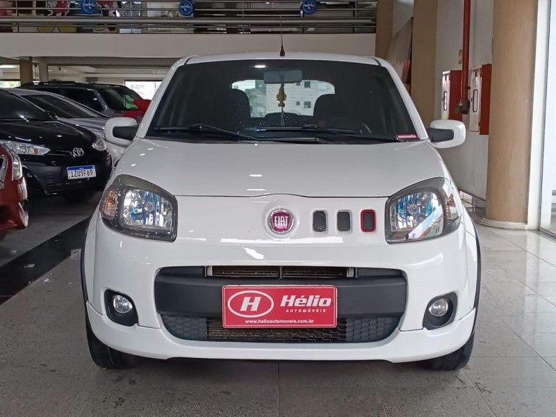 Fiat UNO SPORTING 1.4 EVO 2014 HÉLIO AUTOMÓVEIS LAJEADO / Carros no Vale