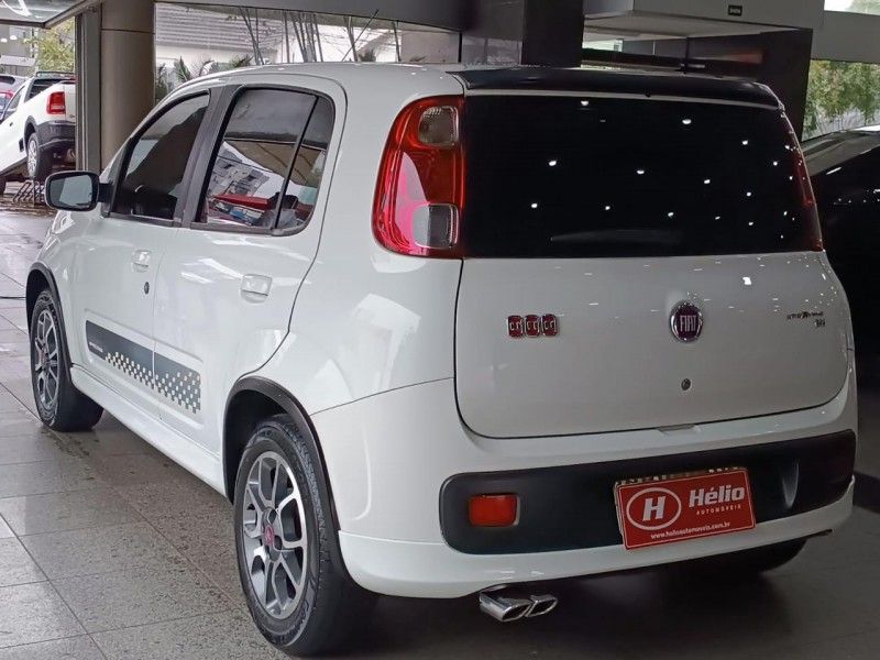 Fiat UNO SPORTING 1.4 EVO 2014 HÉLIO AUTOMÓVEIS LAJEADO / Carros no Vale