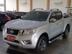 Nissan FRONTIER LE 2.3 BI TURBO 2017 HÉLIO AUTOMÓVEIS LAJEADO / Carros no Vale