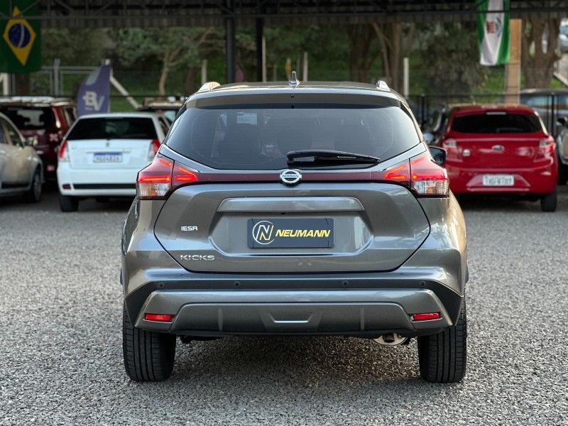 Nissan KICKS EXCLUSIVE 1.6 CVT 2022 NEUMANN VEÍCULOS ARROIO DO MEIO / Carros no Vale