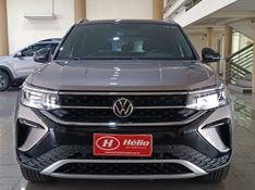 Volkswagen TAOS HIGHLINE 1.4 250 TSI 2022 HÉLIO AUTOMÓVEIS LAJEADO / Carros no Vale