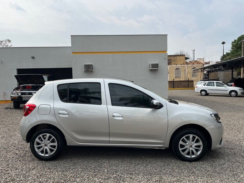 Renault SANDERO EXPRESSION 1.0 2019 NEUMANN VEÍCULOS ARROIO DO MEIO / Carros no Vale