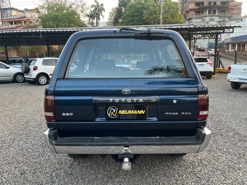 Toyota HILUX SW4 2.8 1995 NEUMANN VEÍCULOS ARROIO DO MEIO / Carros no Vale