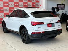 Audi Q5 SB P Black 2.0 TFSIe S.Tr Qt (Hib.) 2022/2023 PC VEÍCULOS SANTA CRUZ DO SUL / Carros no Vale