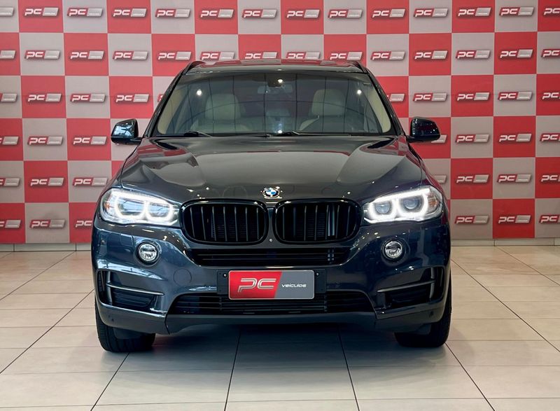 BMW X5 XDRIVE 30d 3.0 2015/2015 PC VEÍCULOS SANTA CRUZ DO SUL / Carros no Vale