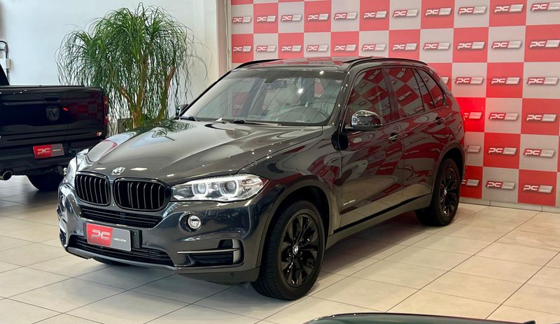 BMW X5 XDRIVE 30d 3.0 2015/2015 PC VEÍCULOS SANTA CRUZ DO SUL / Carros no Vale