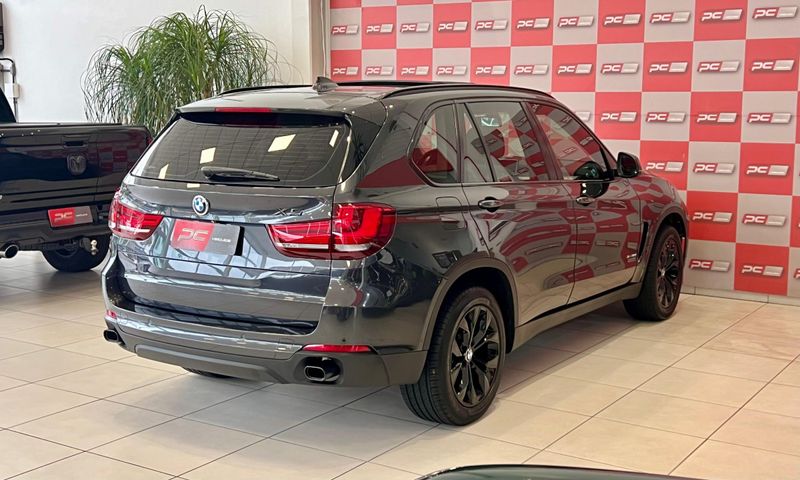 BMW X5 XDRIVE 30d 3.0 2015/2015 PC VEÍCULOS SANTA CRUZ DO SUL / Carros no Vale