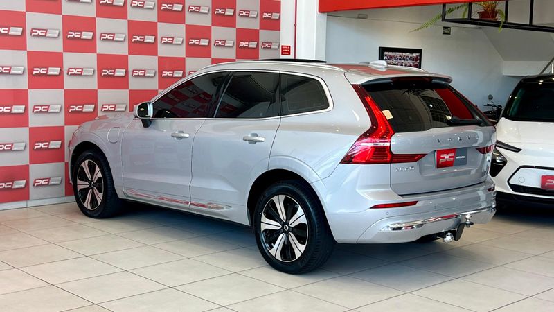 Volvo XC 60 T-8 Plus 2.0 AWD (Híbrido) 2023/2023 PC VEÍCULOS SANTA CRUZ DO SUL / Carros no Vale