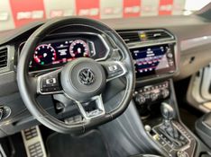 VOLKSWAGEN TIGUAN Allspac R-Line 350 TSI 2.0 4×4 2019/2019 PC VEÍCULOS SANTA CRUZ DO SUL / Carros no Vale