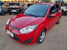 Ford FIESTA CLASS 1.6 2013 FERREIRA VEÍCULOS VENÂNCIO AIRES / Carros no Vale