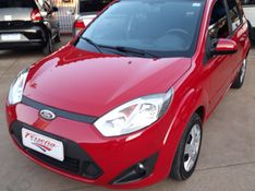 Ford FIESTA CLASS 1.6 2013 FERREIRA VEÍCULOS VENÂNCIO AIRES / Carros no Vale