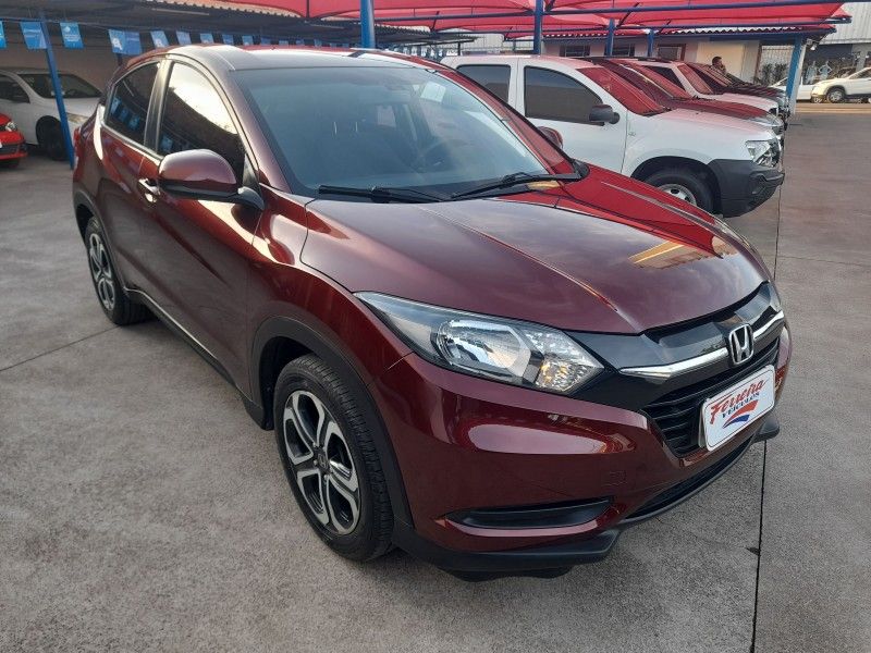 Honda HR-V LX 1.8 2016 FERREIRA VEÍCULOS VENÂNCIO AIRES / Carros no Vale