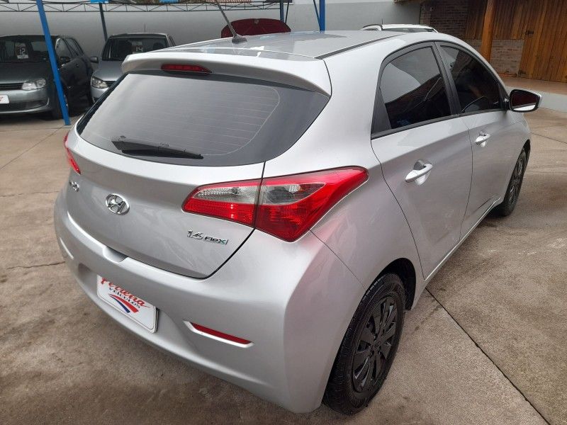 HYUNDAI HB20 COMFORT 1.6 /2014 FERREIRA VEÍCULOS VENÂNCIO AIRES / Carros no Vale