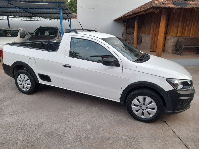 Volkswagen SAVEIRO ROBUST 1.6 2022 FERREIRA VEÍCULOS VENÂNCIO AIRES / Carros no Vale