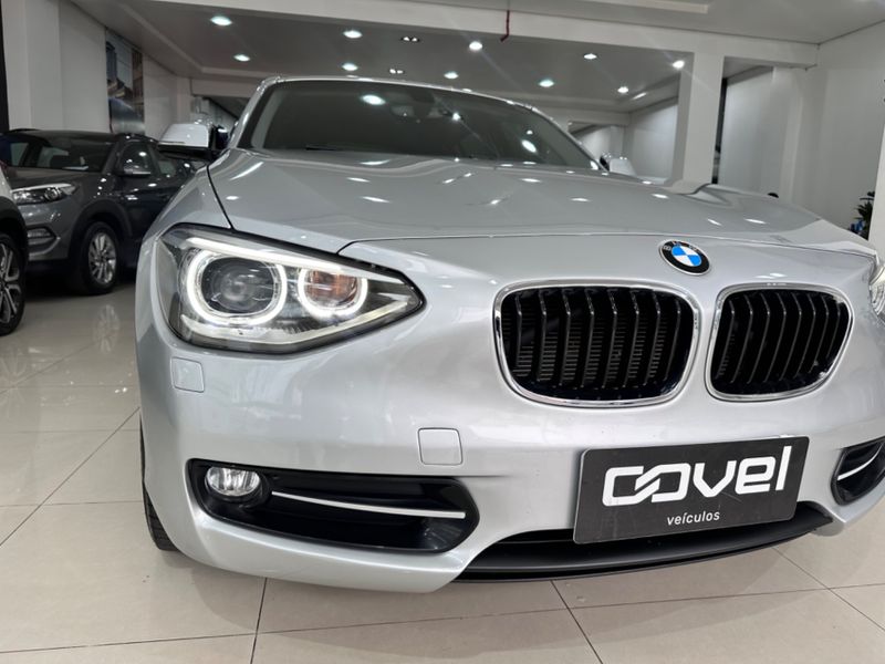 Bmw 120i Active 2015/2015 COVEL VEICULOS ENCANTADO / Carros no Vale