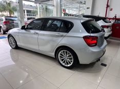 Bmw 120i Active 2015/2015 COVEL VEICULOS ENCANTADO / Carros no Vale