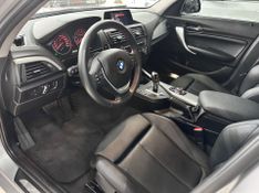 Bmw 120i Active 2015/2015 COVEL VEICULOS ENCANTADO / Carros no Vale