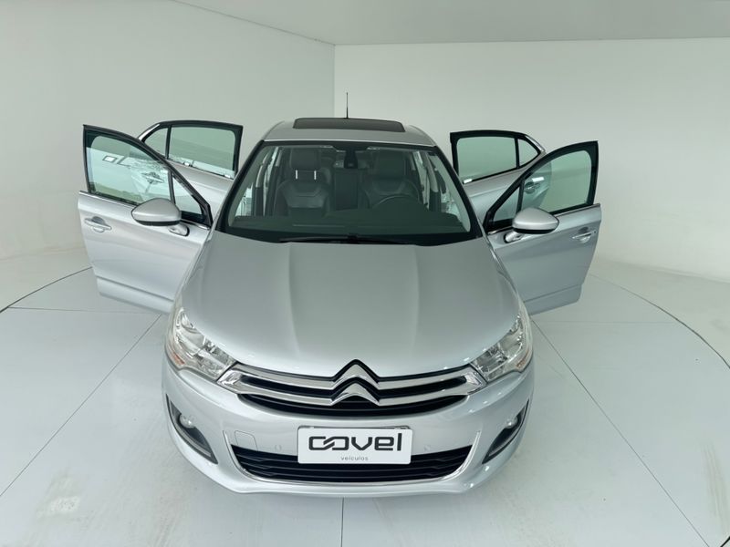 Citroen C4 Lounge 1.6 Exclusive 16v Turbo 2015/2015 COVEL VEICULOS ENCANTADO / Carros no Vale