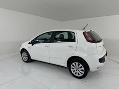 Fiat Punto Attractive 2012/2013 COVEL VEICULOS ENCANTADO / Carros no Vale