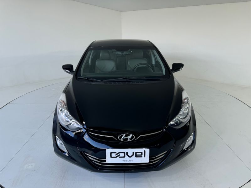 Hyundai Elantra Gls 2011/2012 COVEL VEICULOS ENCANTADO / Carros no Vale