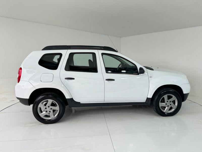 Renault Duster 16 E 4×2 2013/2013 COVEL VEICULOS ENCANTADO / Carros no Vale