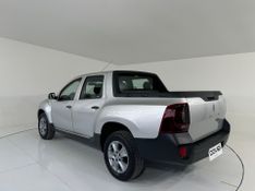 Renault Duster Oroch Dyna 1.6 Hi 16v Mec 2021/2022 COVEL VEICULOS ENCANTADO / Carros no Vale