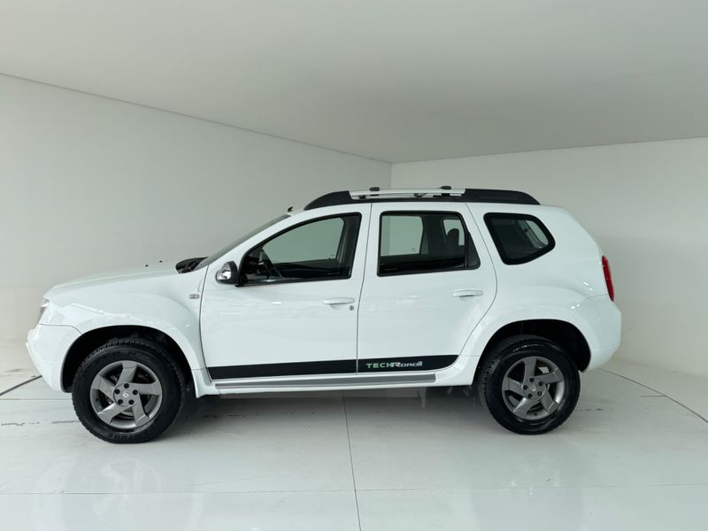 Renault Duster Techroad 1.6 Hi 16v Mec 2013/2013 COVEL VEICULOS ENCANTADO / Carros no Vale