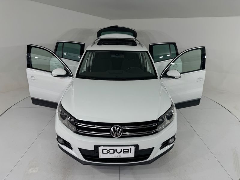 Volkswagen Tiguan 2.0 Tsi 2014/2014 COVEL VEICULOS ENCANTADO / Carros no Vale