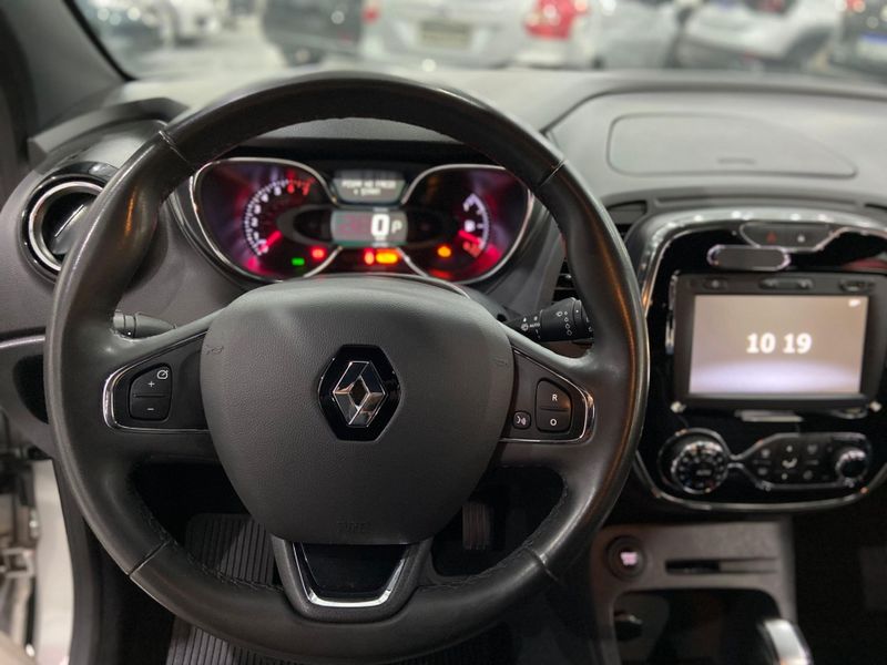 Renault Captur Inten 20a 2019/2020 SIM AUTOMÓVEIS ROLANTE / Carros no Vale