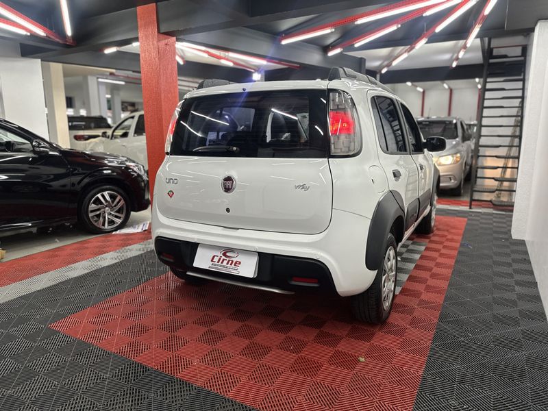 Fiat UNO WAY 1.0 6V 2018/2019 CIRNE AUTOMÓVEIS SANTA MARIA / Carros no Vale