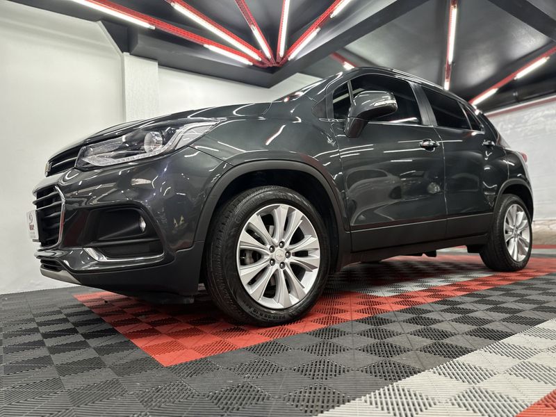 CHEVROLET TRACKER Premier 1.4 Turbo 16V 2018/2018 CIRNE AUTOMÓVEIS SANTA MARIA / Carros no Vale