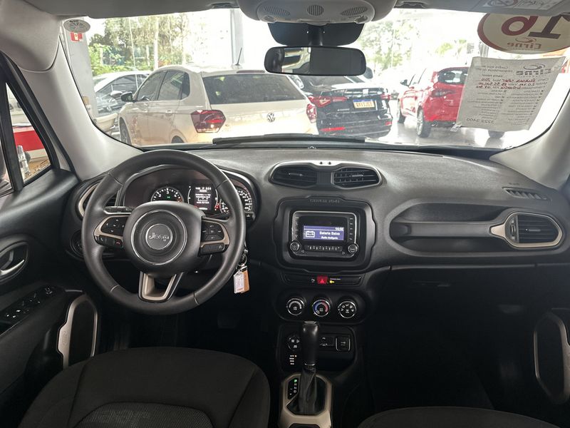 Jeep Renegade Sport 2.0 4×4 TB 2015/2016 CIRNE AUTOMÓVEIS SANTA MARIA / Carros no Vale