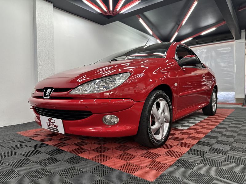 Peugeot 206 CC 1.6 16V 2001/2001 CIRNE AUTOMÓVEIS SANTA MARIA / Carros no Vale