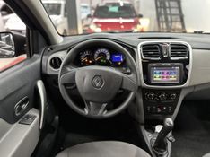 Renault LOGAN Expression 1.6 16V 2018/2019 CIRNE AUTOMÓVEIS SANTA MARIA / Carros no Vale