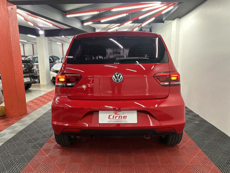 VOLKSWAGEN Fox Connect 1.6 8V 2018/2018 CIRNE AUTOMÓVEIS SANTA MARIA / Carros no Vale