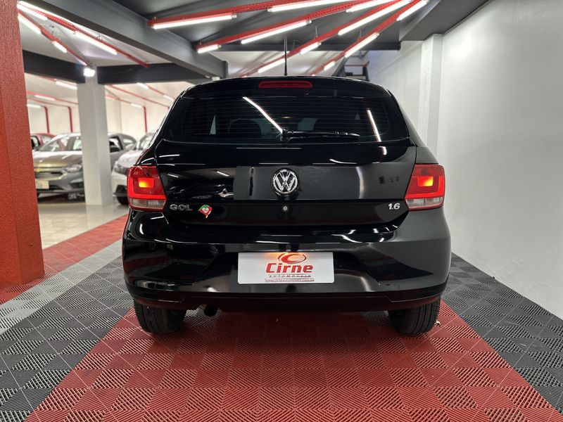 VOLKSWAGEN Gol   1.6 Mi Total 8V 2013/2014 CIRNE AUTOMÓVEIS SANTA MARIA / Carros no Vale