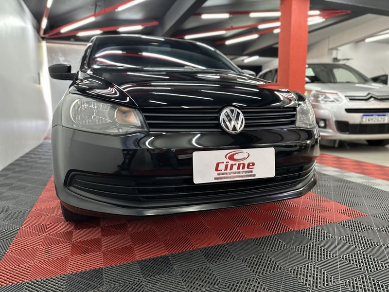 VOLKSWAGEN Gol   1.6 Mi Total 8V 2013/2014 CIRNE AUTOMÓVEIS SANTA MARIA / Carros no Vale