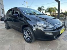 Fiat Punto ATTRACTIVE 1.4 Fire 8V 2014/2015 ATUAL VEÍCULOS VISTA ALEGRE DO PRATA / Carros no Vale