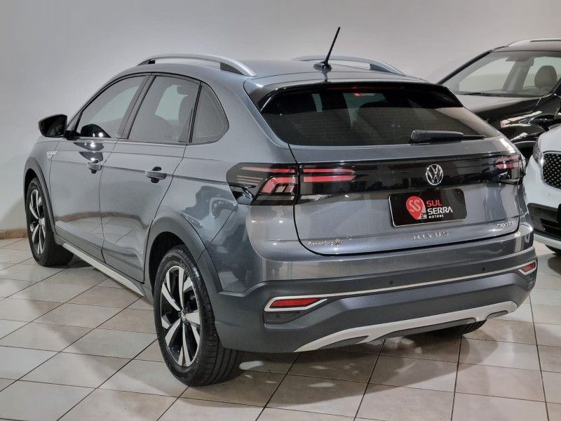 VOLKSWAGEN NIVUS 1.0 TSI HIGHLINE 2022/2023 SUL SERRA MOTORS CAXIAS DO SUL / Carros no Vale