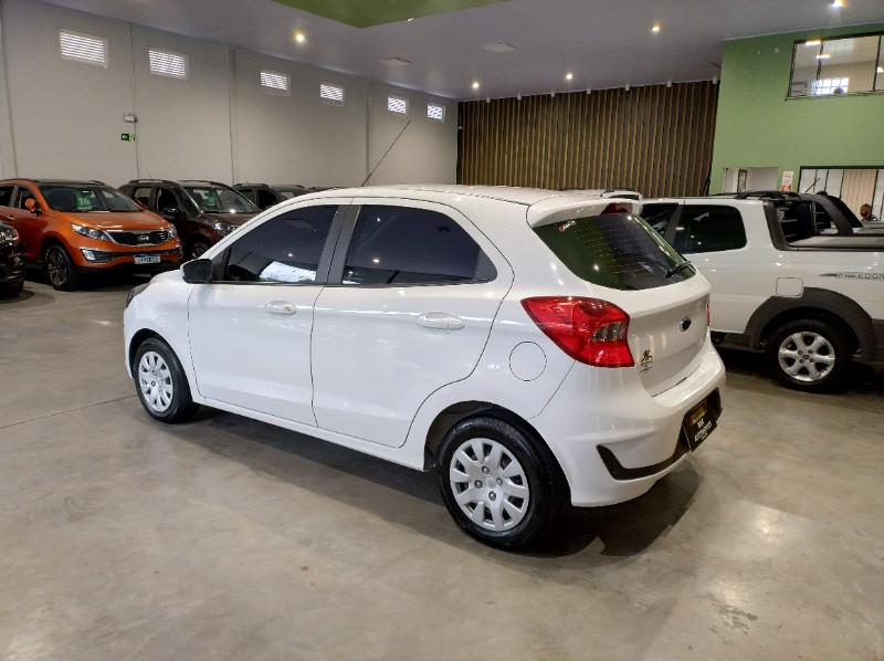 FORD KA 1.0 SE 12V 2019/2020 M&C AUTOMÓVEIS CAXIAS DO SUL / Carros no Vale