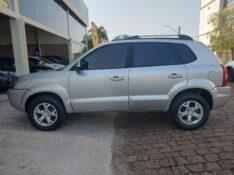 HYUNDAI TUCSON GLS 2.0 16V AUT. /2010 CHIMA VEÍCULOS VENÂNCIO AIRES / Carros no Vale