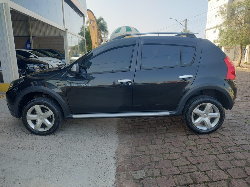 RENAULT SANDERO 1.6 STEPWAY 8V /2011 CHIMA VEÍCULOS VENÂNCIO AIRES / Carros no Vale