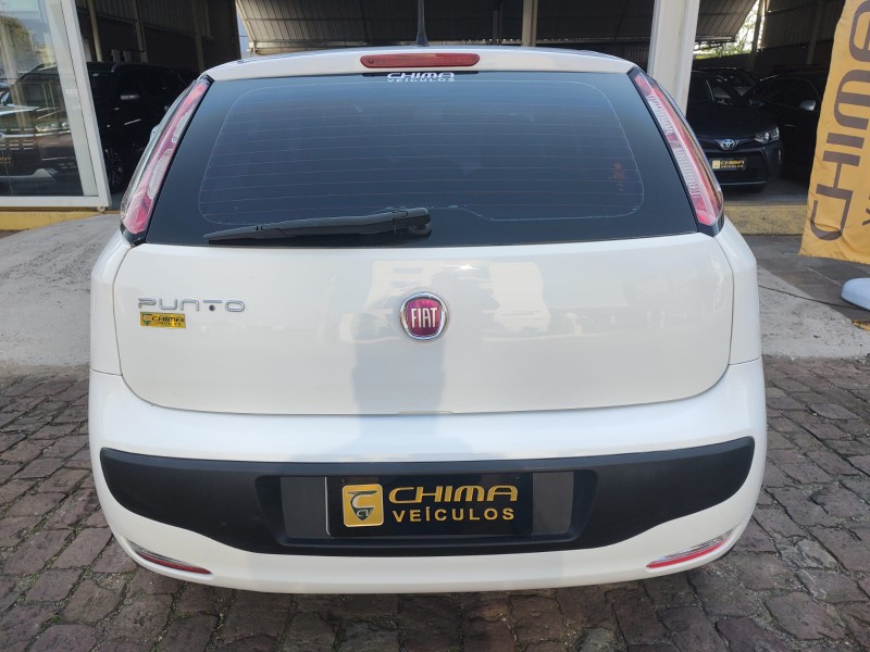 FIAT PUNTO 1.4 ATTRACTIVE /2013 CHIMA VEÍCULOS VENÂNCIO AIRES / Carros no Vale